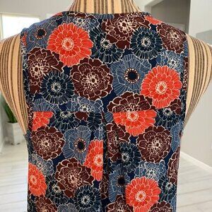 Beautiful Halogen Floral Flowy Sleeveless Blouse